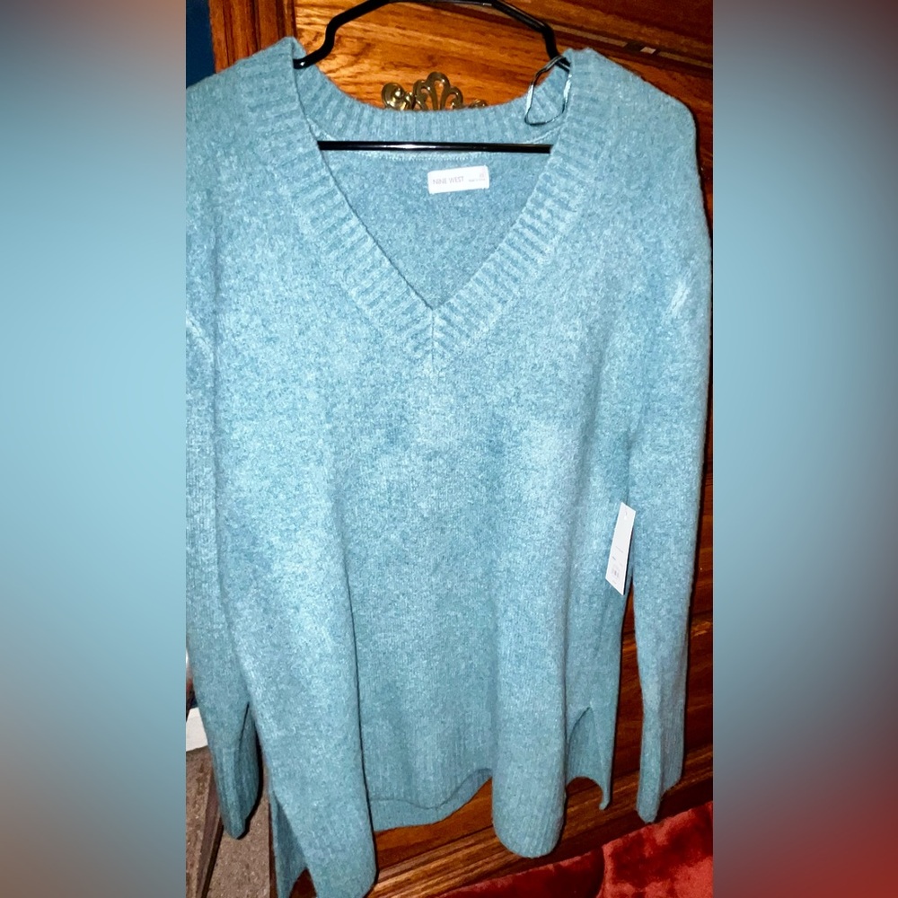 Nine West  V-Neck Sweater